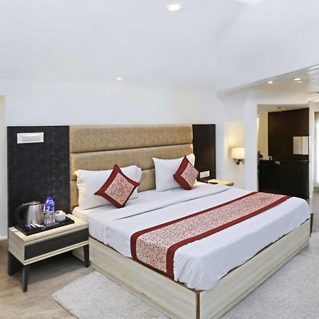 Hotel Almora Inn - Near By Delhi International Airport - With Free Airport Pickup And Drop Ню Делхи Екстериор снимка
