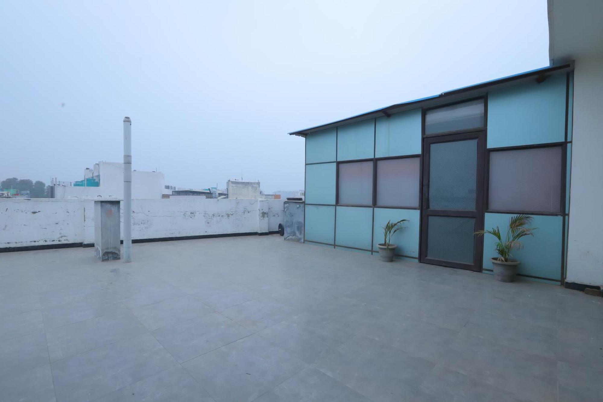 Hotel Almora Inn - Near By Delhi International Airport - With Free Airport Pickup And Drop Ню Делхи Екстериор снимка